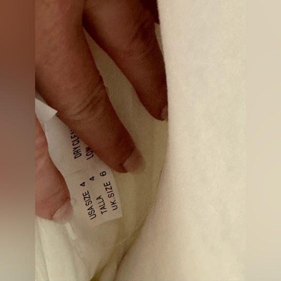 Morilee by Madeline Gardner Mermaid Style Strapless Wedding Gown Size 4. - Picture 5 of 8